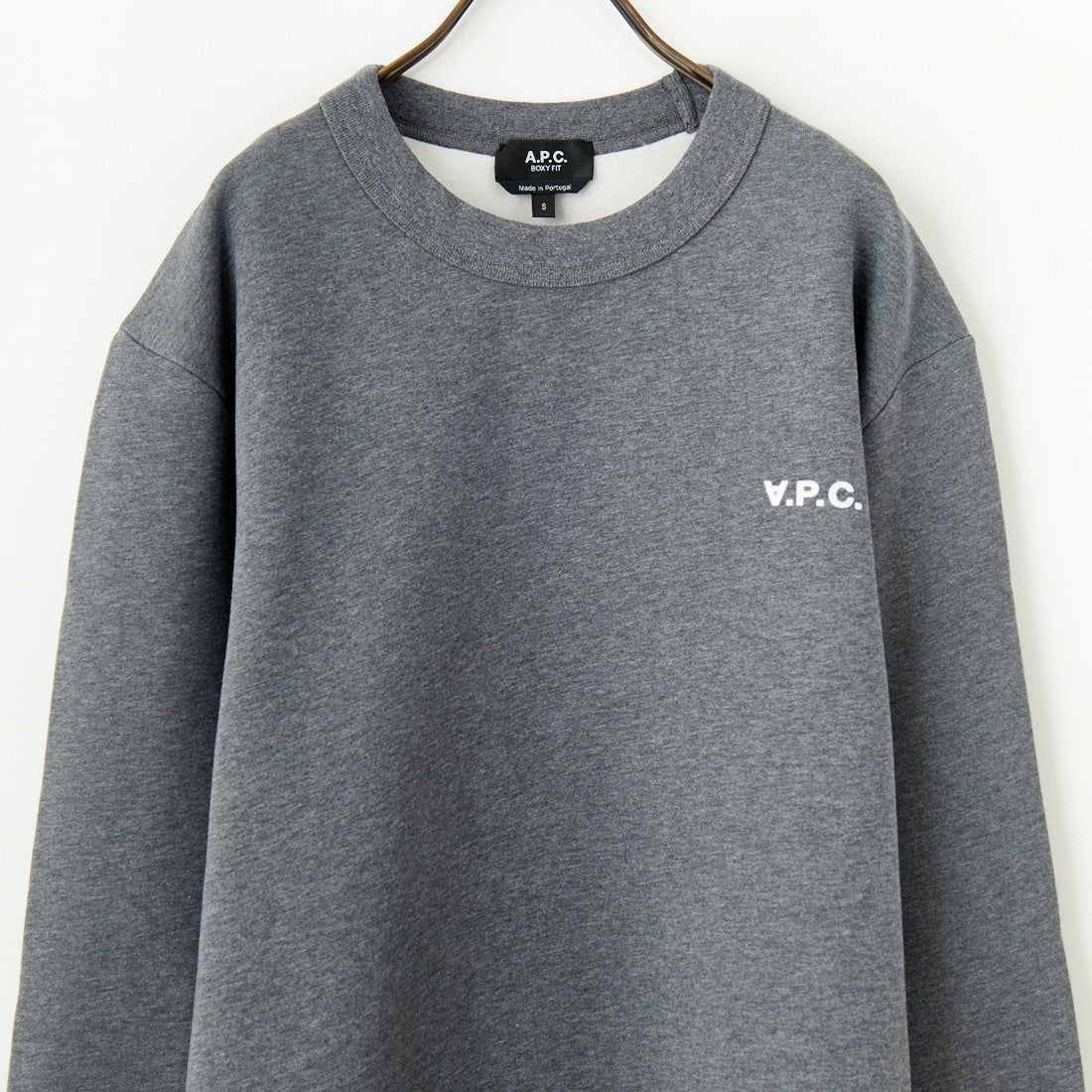 A.P.C. [アー・ペー・セー] VPC ロゴスウェット [SWEAT-BOXY-PETIT-VPC