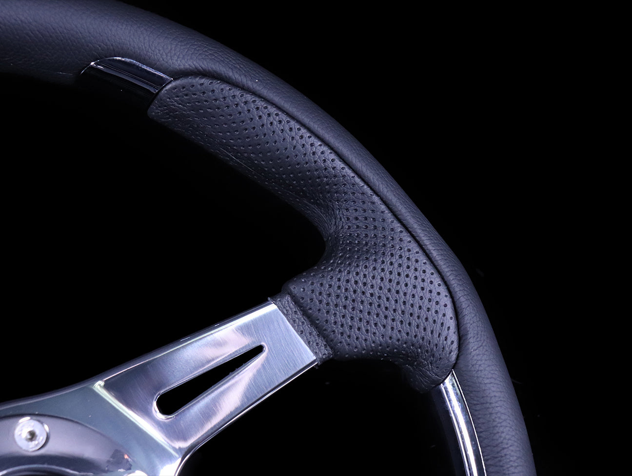 Nardi Kallista Metal 350mm Steering Wheel - Black Combo Leather