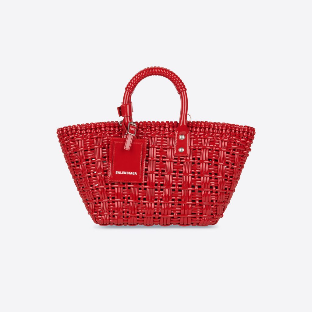 憧れブランドを7万円台でGET♡ バレンシアガの新作バッグをチェック！ - JJ