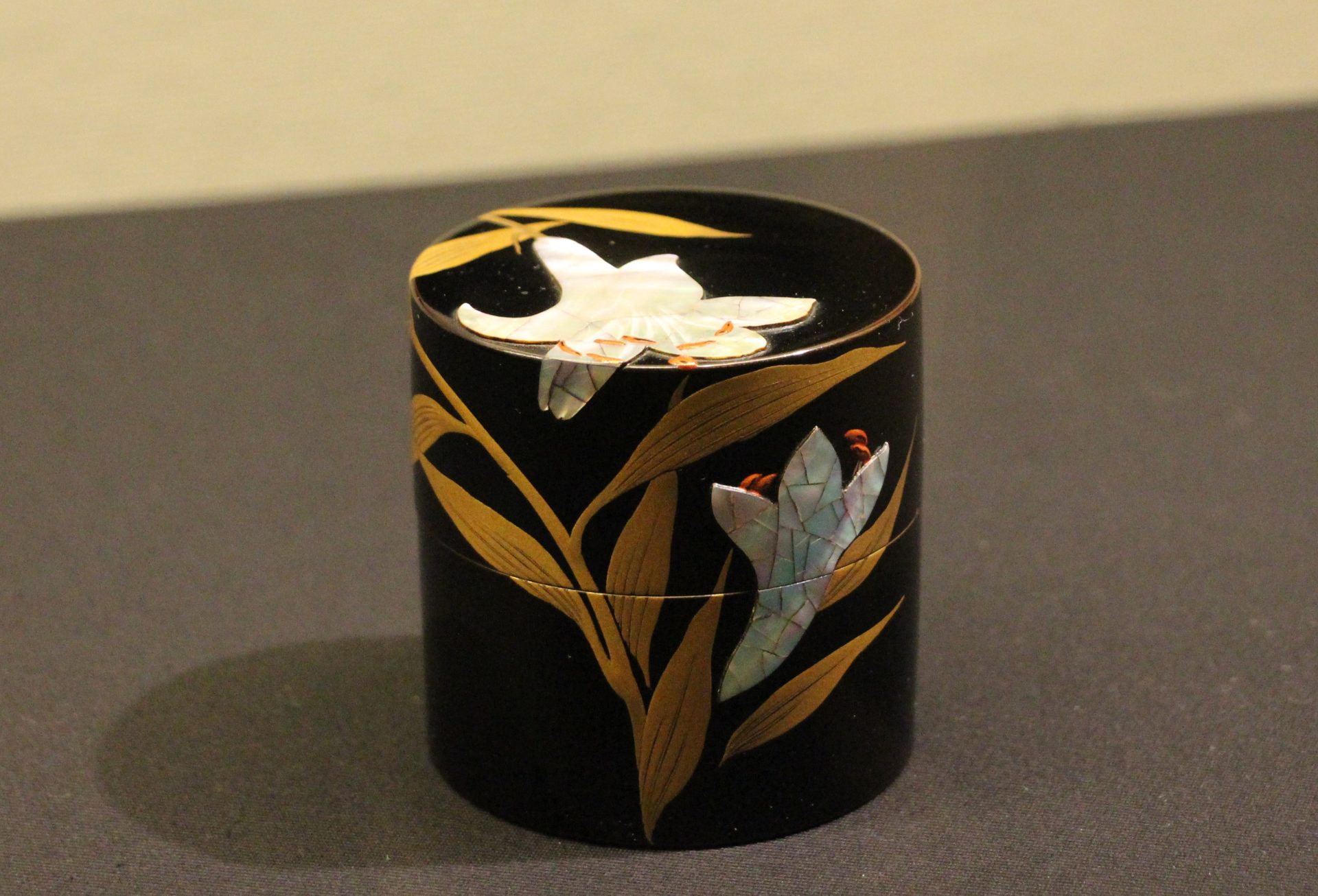 天才ながら“無名”の漆工「三砂良哉」初の大規模展 大阪・逸翁美術館で