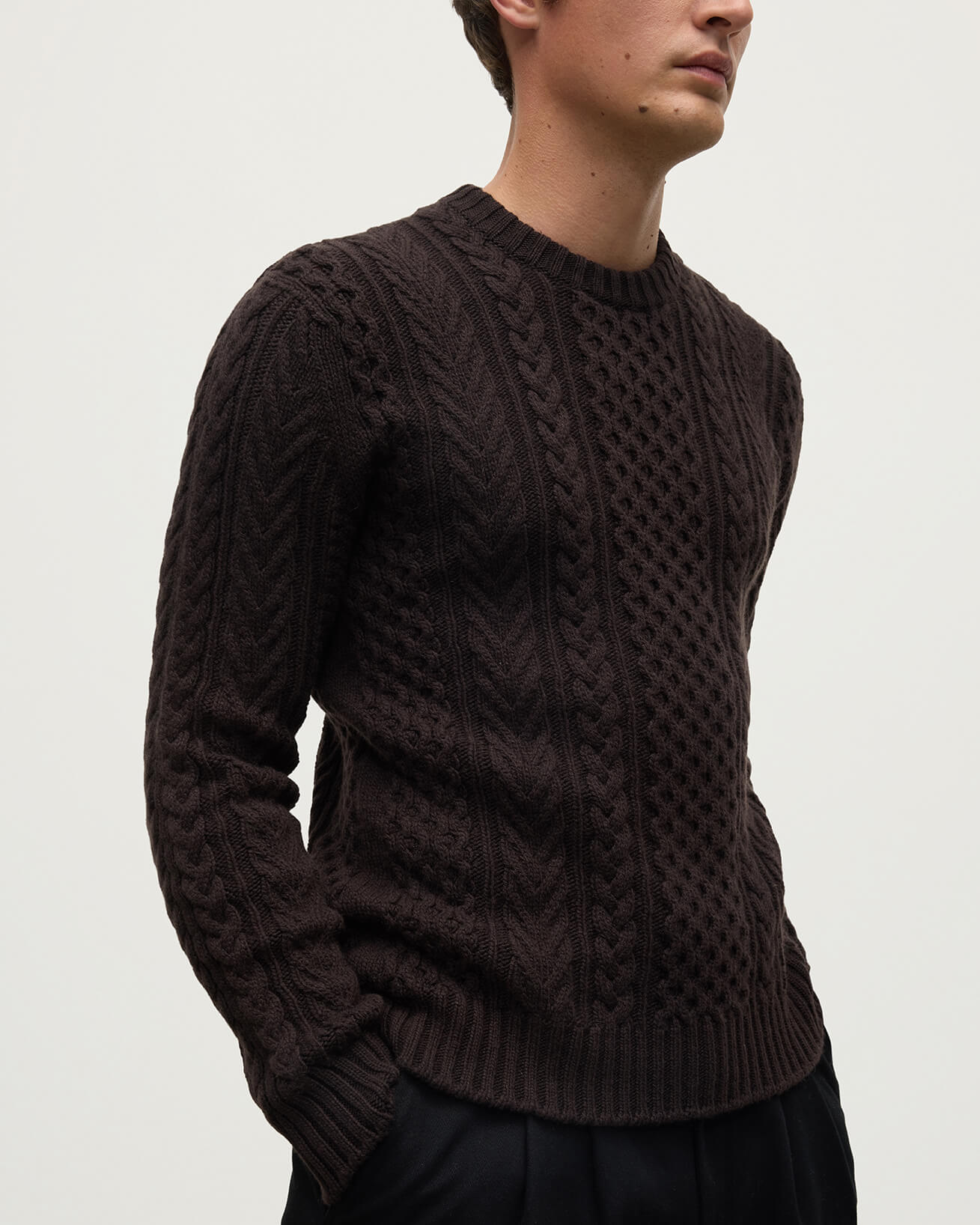 Dark Brown Aran Cable Cashmere Jumper | Luxury Men's Knitwear