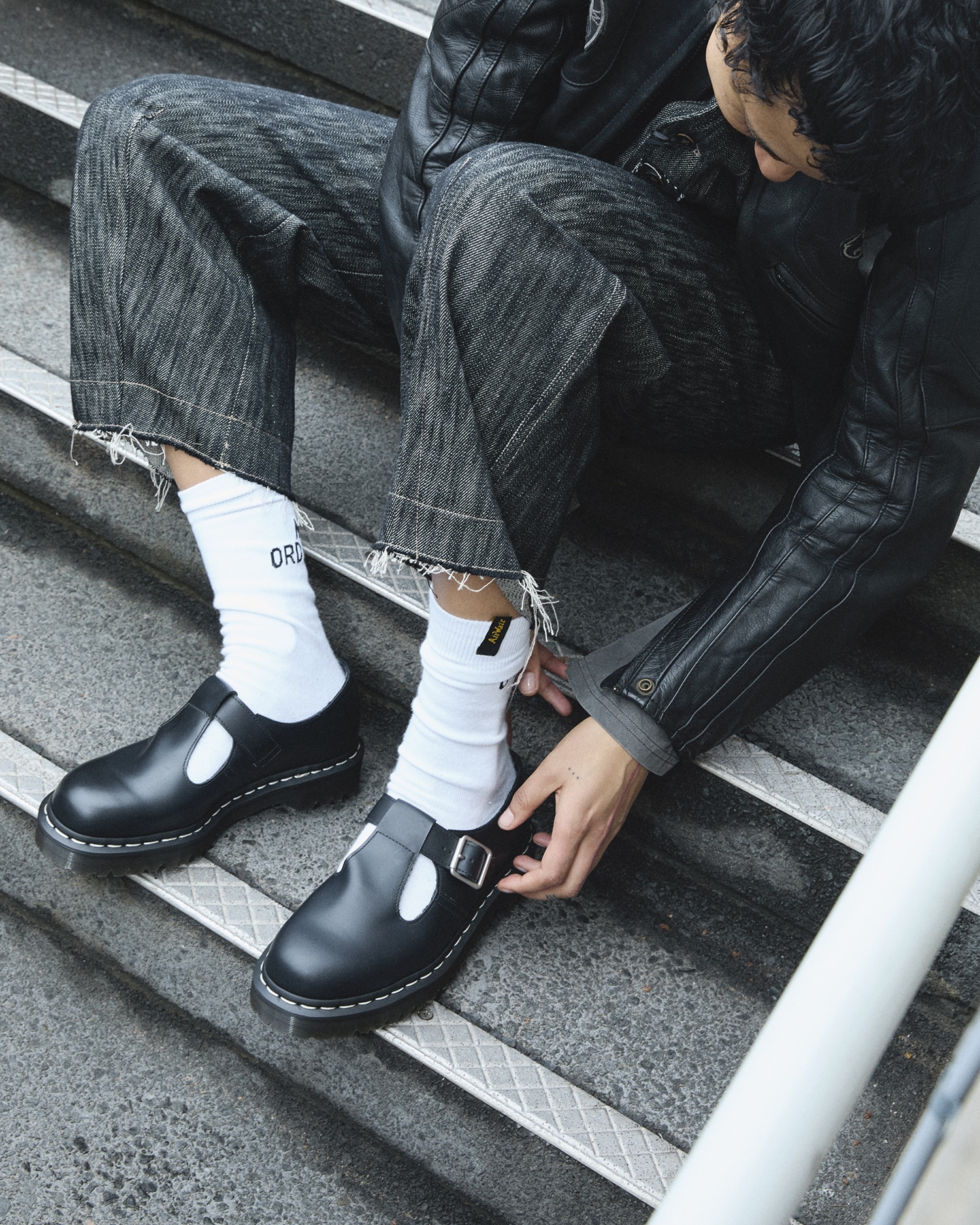 APAC限定】POLLEY BEX ホワイトステッチ Tバー シューズ