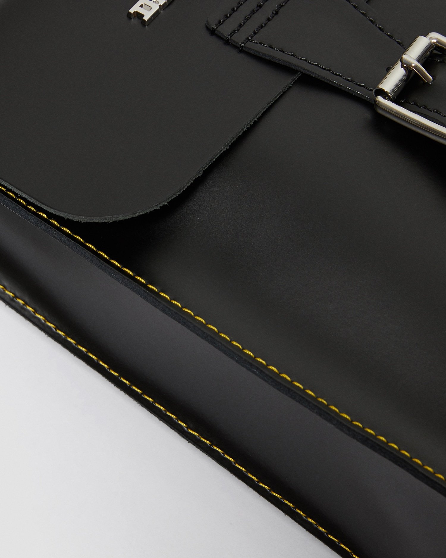 ミニ バックパック