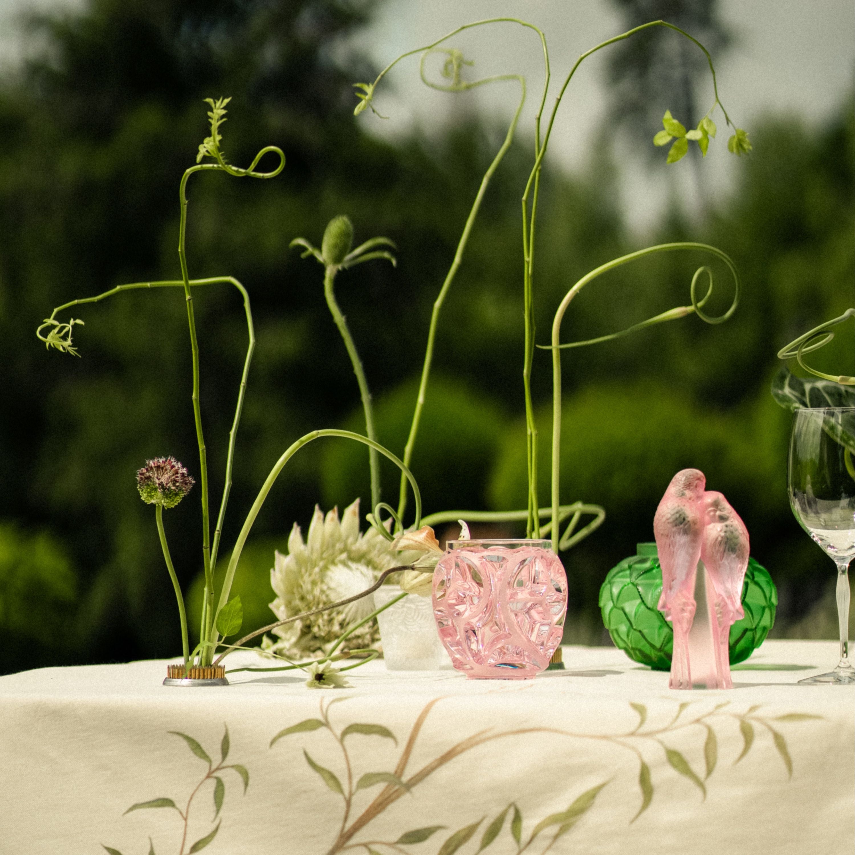 フラワーベース トゥールビヨン スモール – Lalique Japan