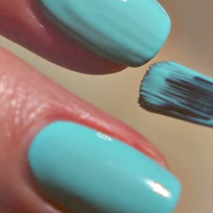 manucurist green flash（マニキュリスト グリーン フラッシュ