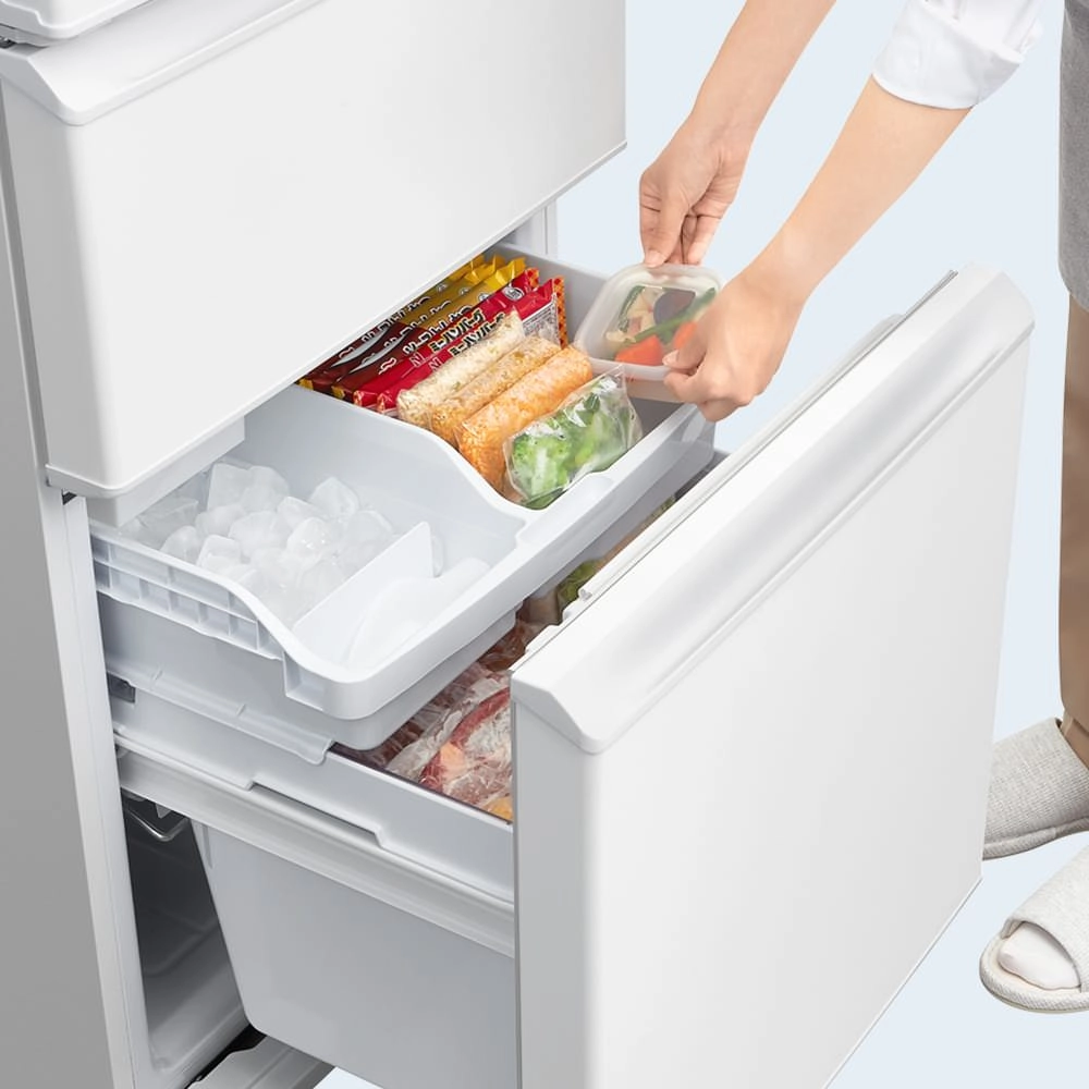 SJ-PW37P | 冷蔵庫：シャープ