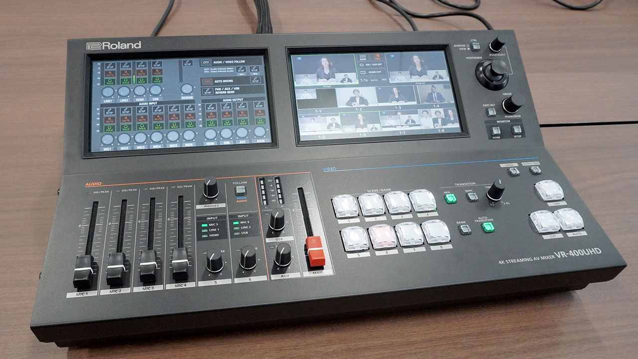ローランド、「VR-400UHD」発表。高品質な映像演出や音声調整を実現