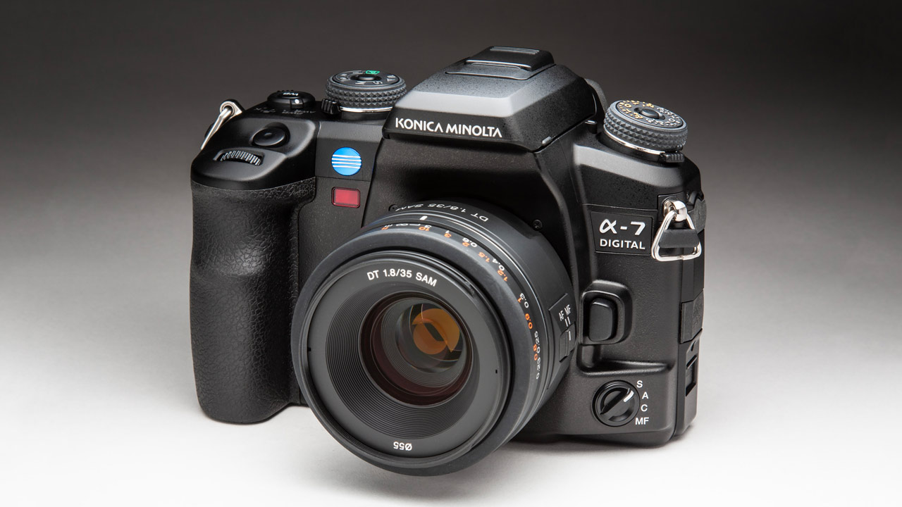 MINOLTA α-7 フィルム一眼レフカメラ 【レンズ2本 作例あり】 MINOLTA