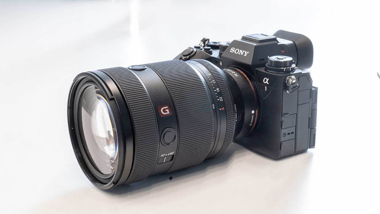 ソニー、F2通しの大口径標準ズームレンズ｢FE 28-70mm F2 GM｣発売。高