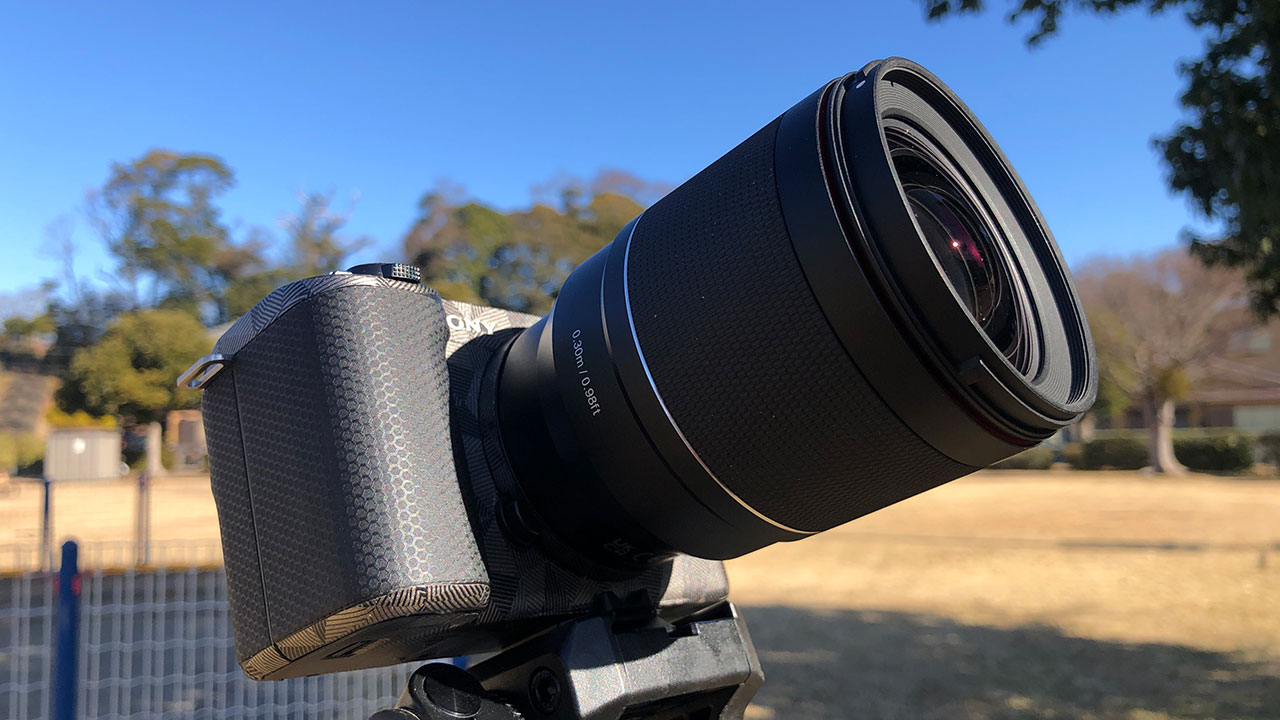 SAMYANG、「AF 35mm F1.4 P FE」発売。35mm F1.4の最軽量プライム