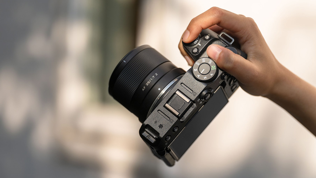 Viltrox、「AF 25mm F1.7 Air」発表。E/Z/Xマウントに対応 - PRONEWS