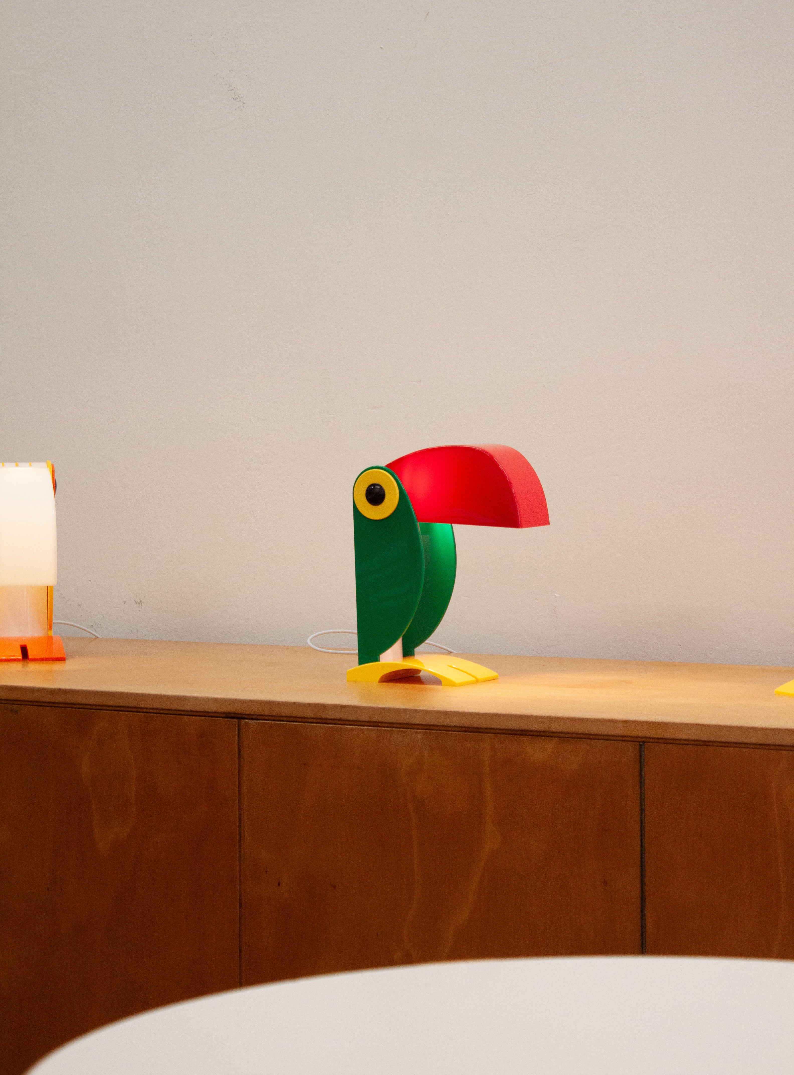 Linea Zero Toucan Desk Lamp by Enea Ferrari (Green) – JUKI AMSTERDAM