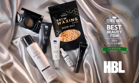 W業界初!!クリアでもない、ブラックでもない眉マスカラ「CLEAR BLACK