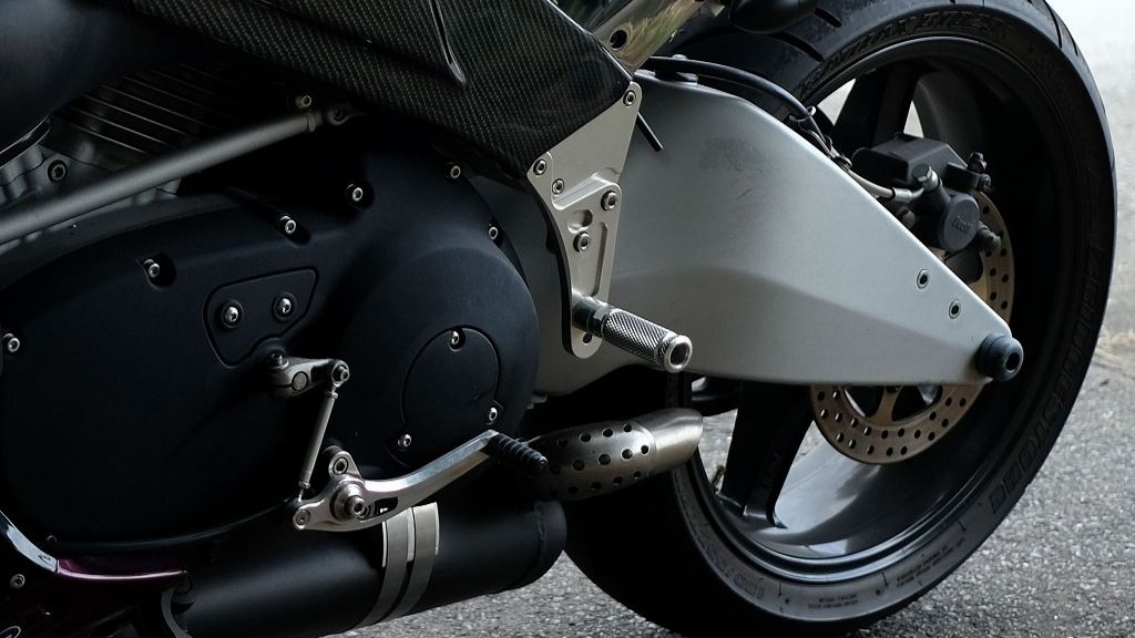 XB系ビューエルの純正マフラーって実はたくさん種類があるんだよね