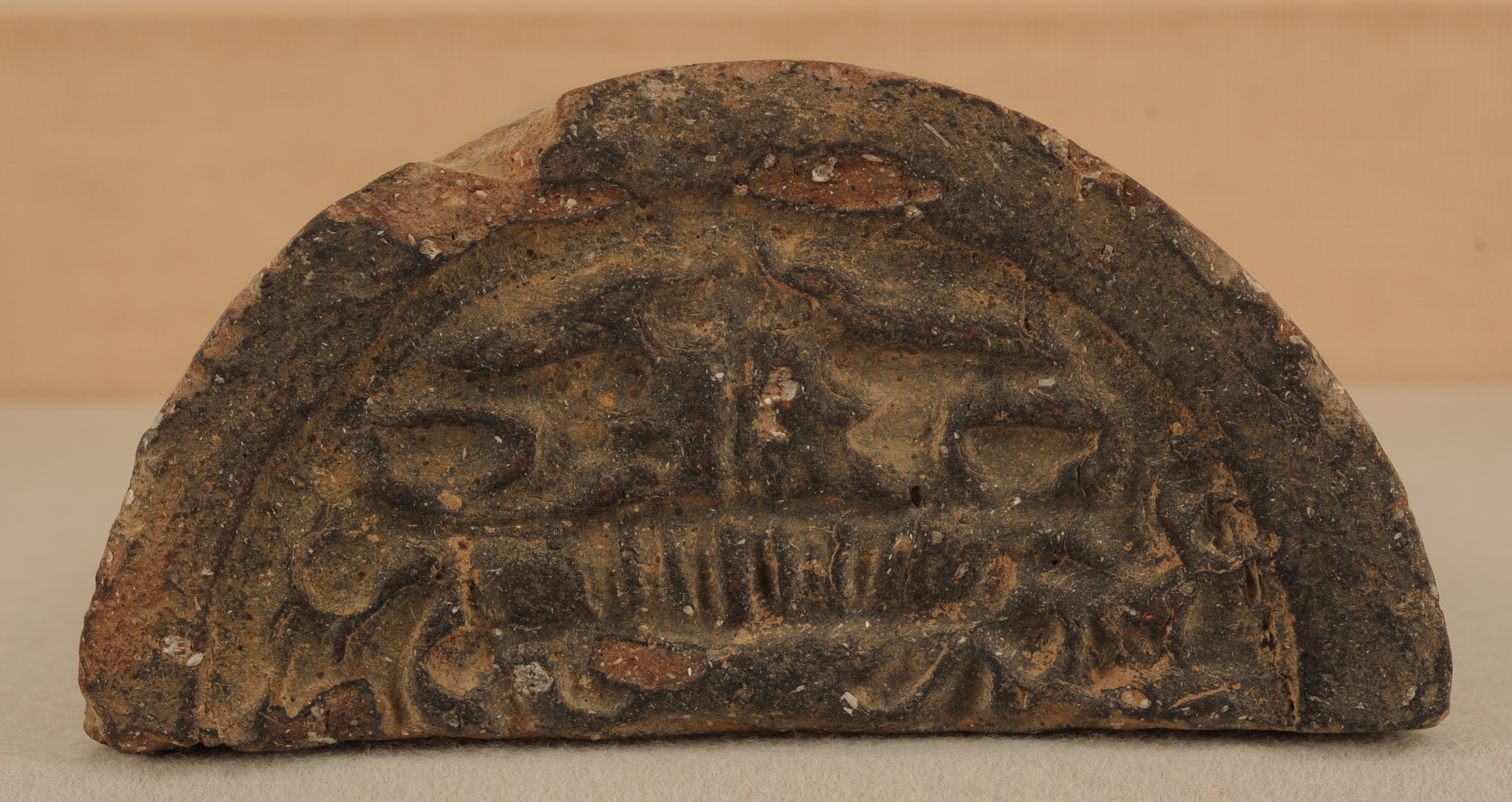 瓦当～中国古代の造形美～／対聯の書と法帖 - 観峰館