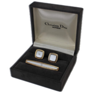 ディオール】「タイピン・カフスセット」の買取価格をご紹介します