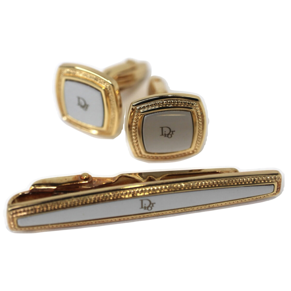 ディオール】「タイピン・カフスセット」の買取価格をご紹介します