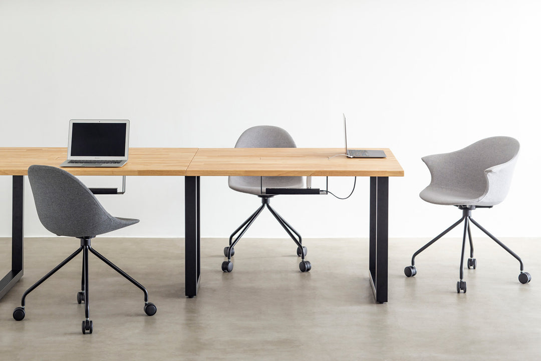 テーブル / デスク – KANADEMONO