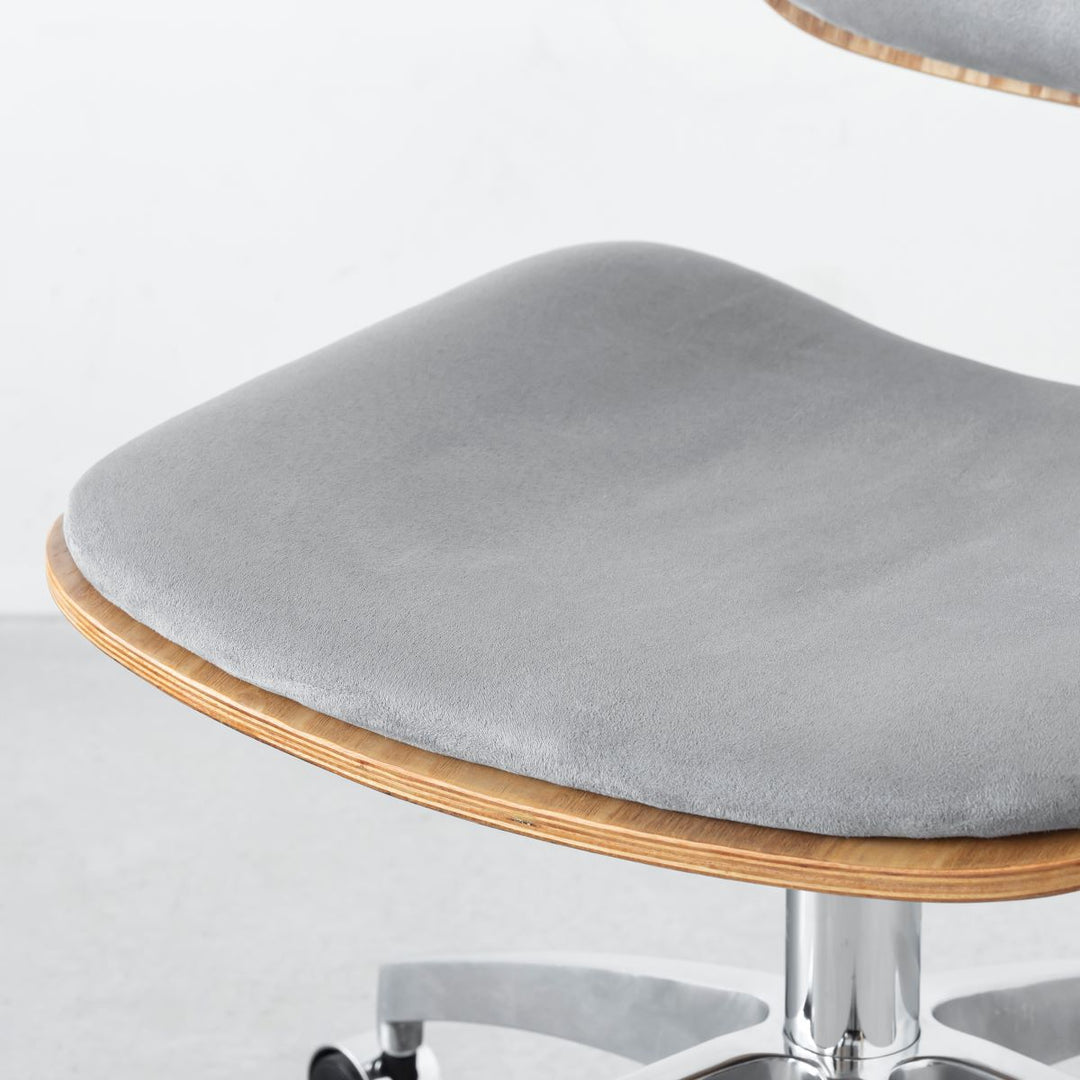 Stylish - Modern Silver gray デスクチェア – KANADEMONO