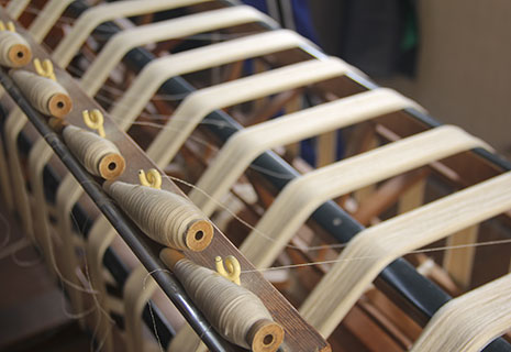 雪によって隔絶された風土に息づく～牛首紬～ - 金沢について