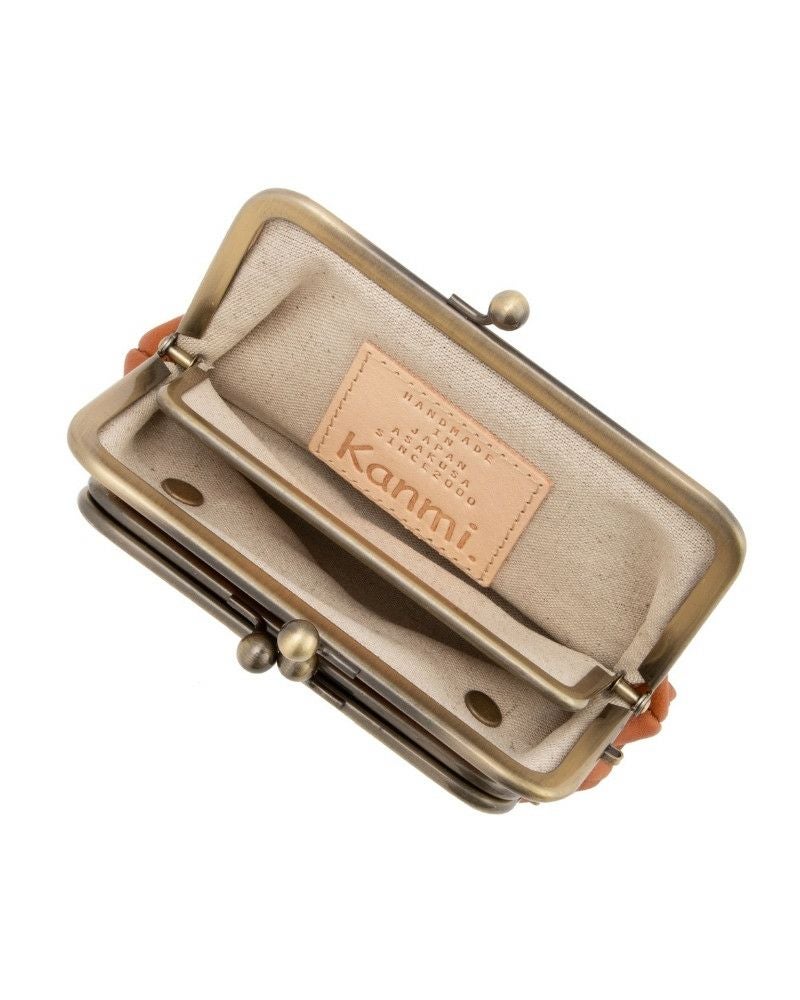 日々の買い物もスムーズ「ワラビー がま口ショートウォレット