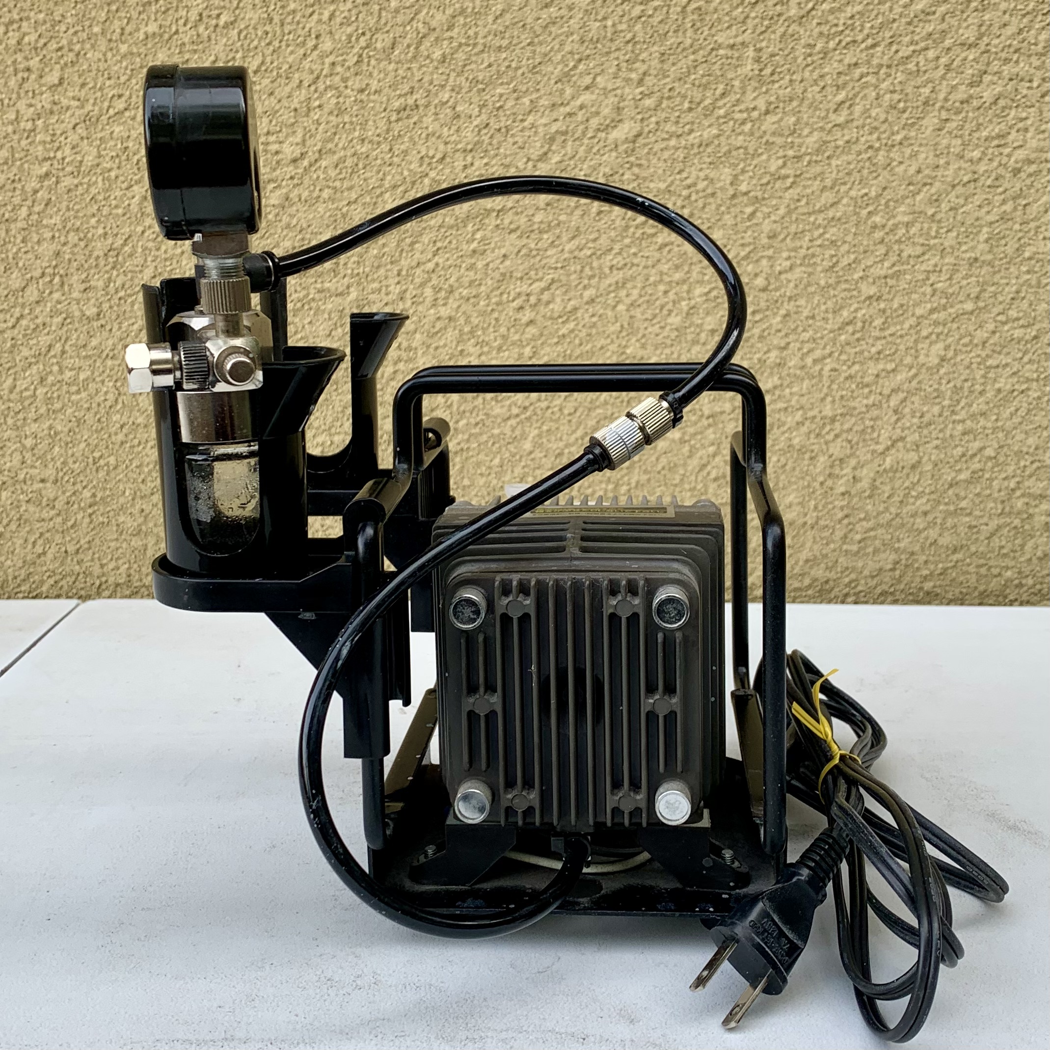 クレオス Mr.リニアコンプレッサー L5 レギュレーターセット – 模型