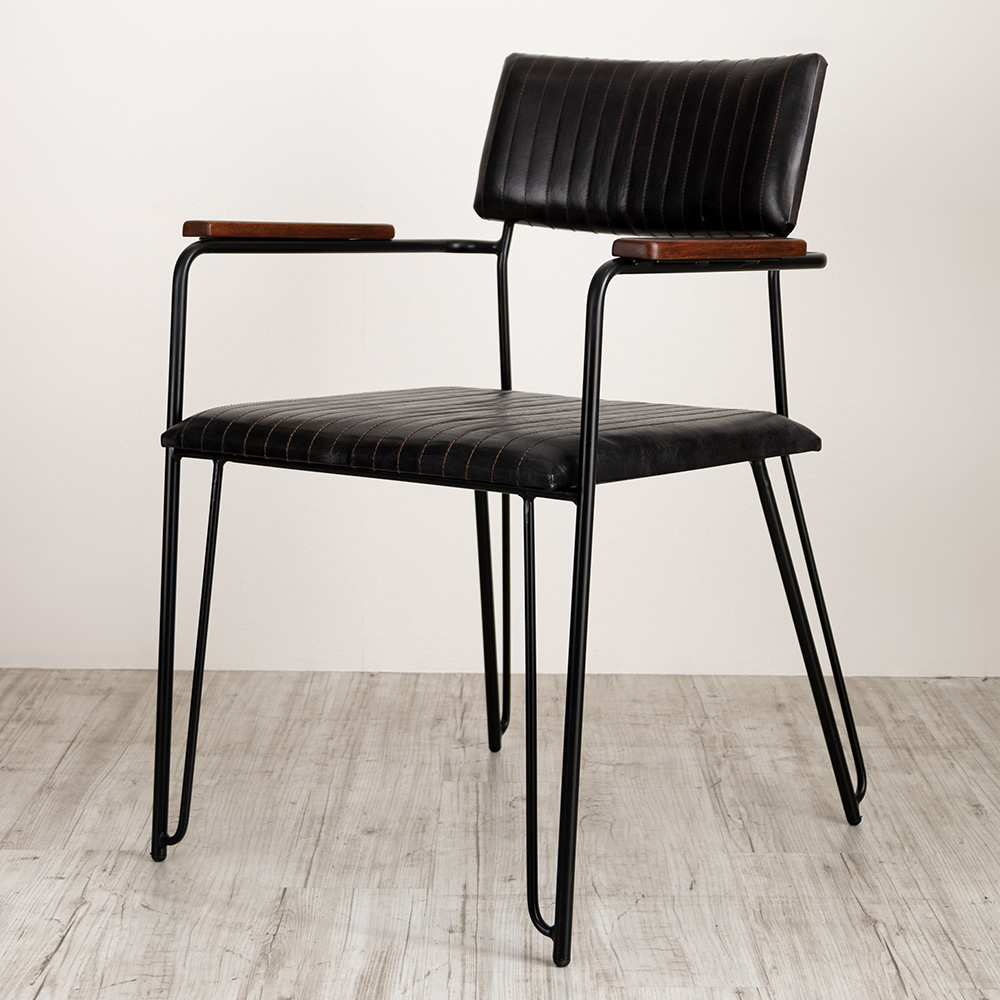 アイアンレザーアームチェア ナーリヤル 家具の製造・販売 友安製作所