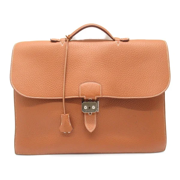 エルメス】サックアデペッシュの定価やサイズ感・使い勝手を解説