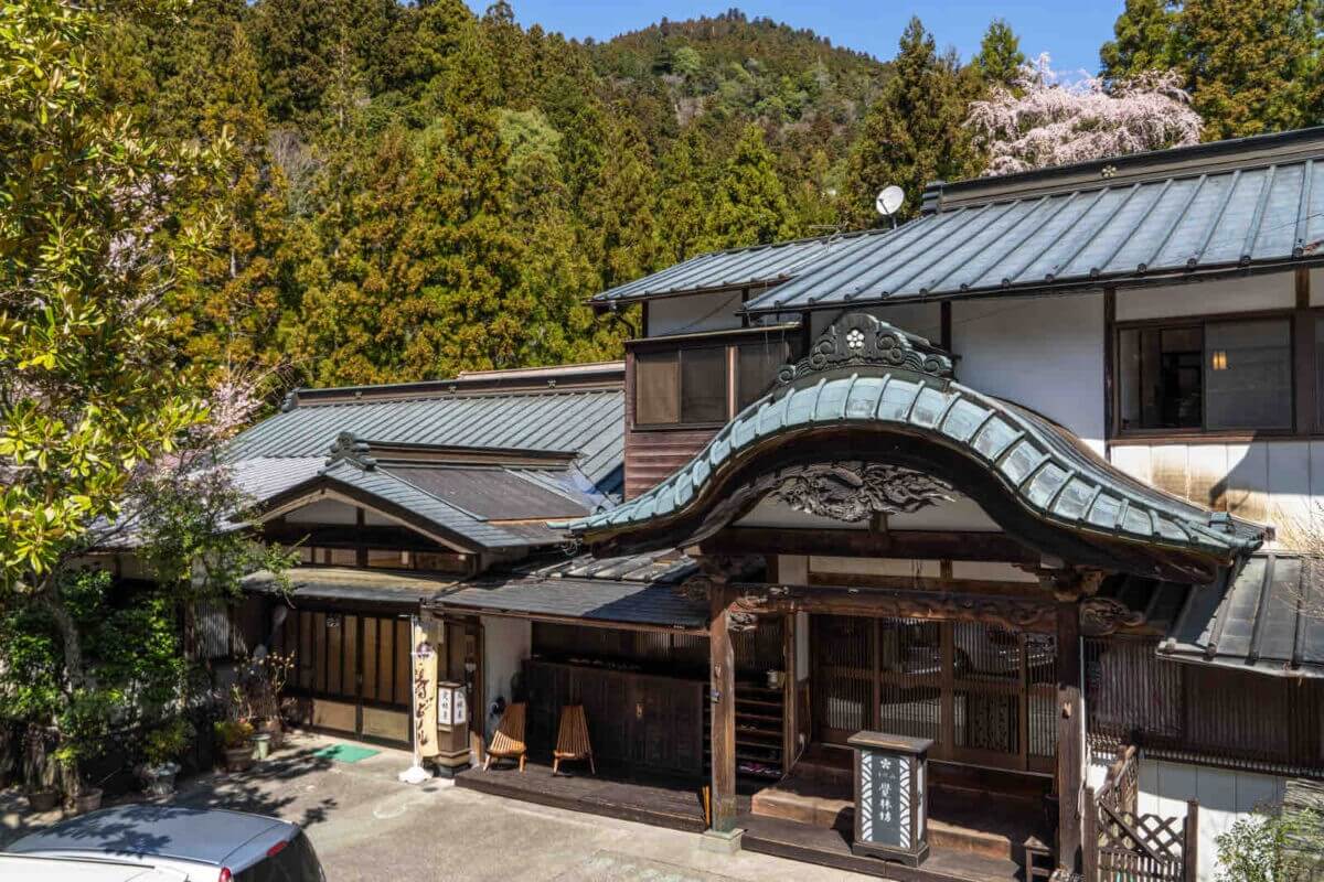 当寺院について – 行学院覚林坊 – 山梨県身延山の宿坊・旅館