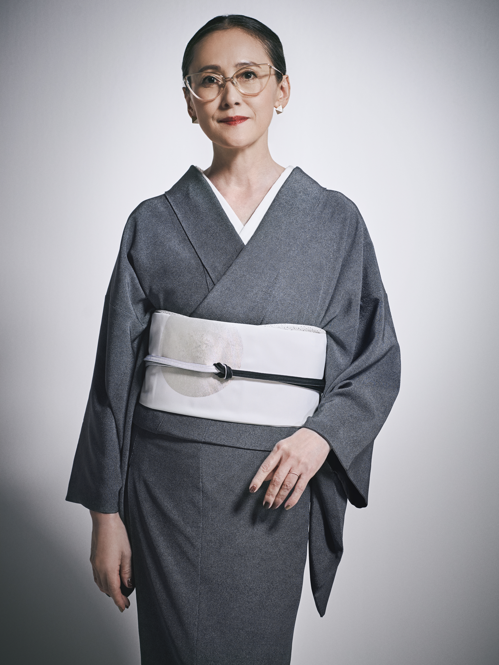 名古屋帯｜日月紋 白｜成謙｜九寸｜仕立て上がり