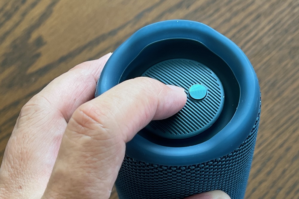 JBL Flip 6レビュー・ライブ会場の臨場感がダイレクトに伝わる