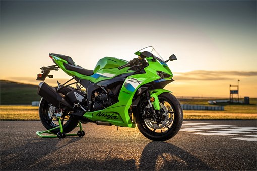 2026 Kawasaki Ninja® ZX™-6R | Motorcycle | Quality & Value