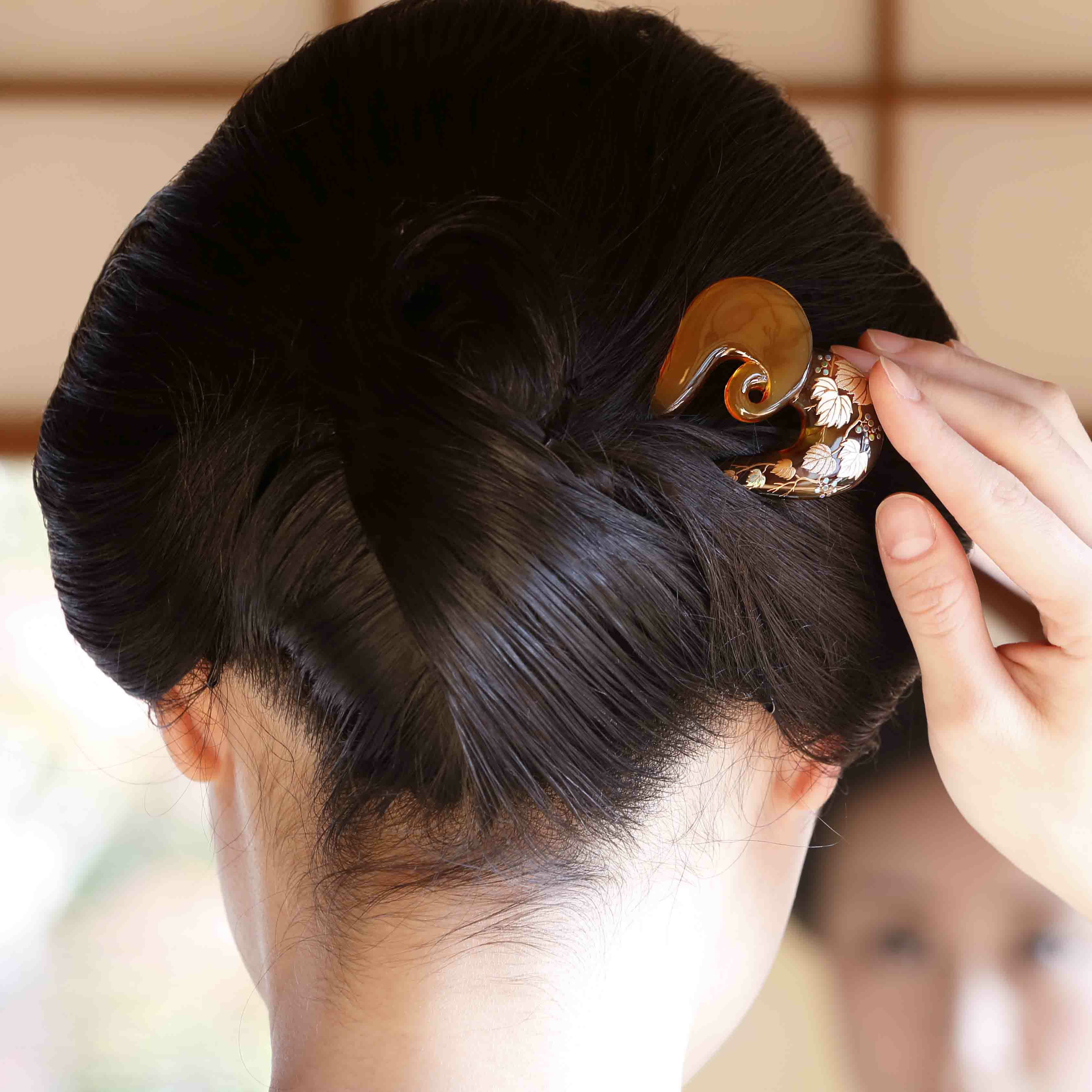 ✨これ以上下がりません✨本鼈甲 ベッコウ くし ✨これ以上下がりませ