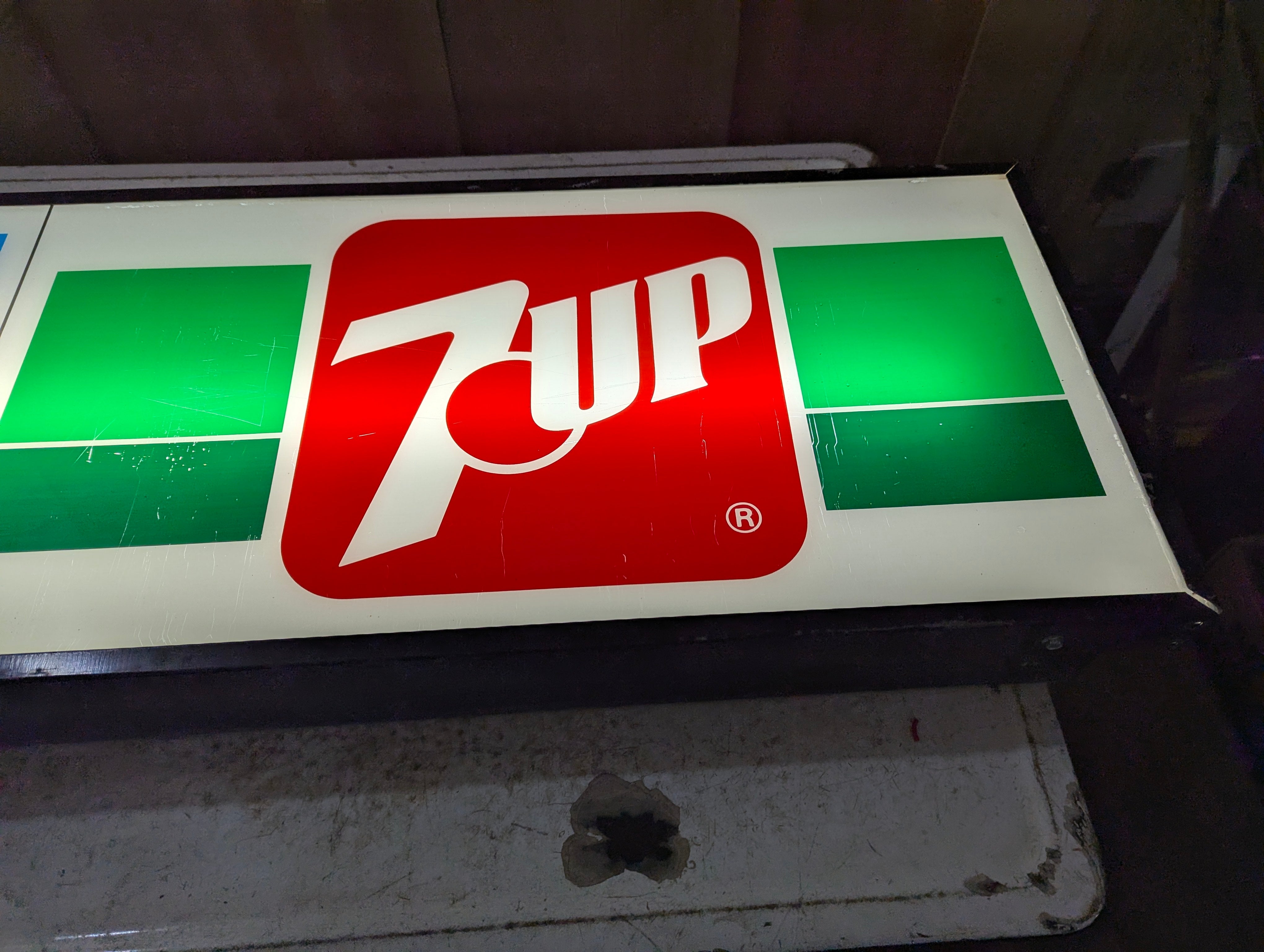 Large Retro Pepsi 7UP Light Up Sign Box – KG Novelties