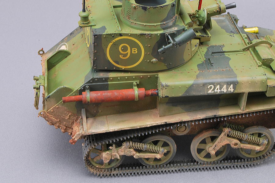 マーク6B MARK VI B イギリス軍軽戦車 バルカン 1/35 組立と塗装・製作