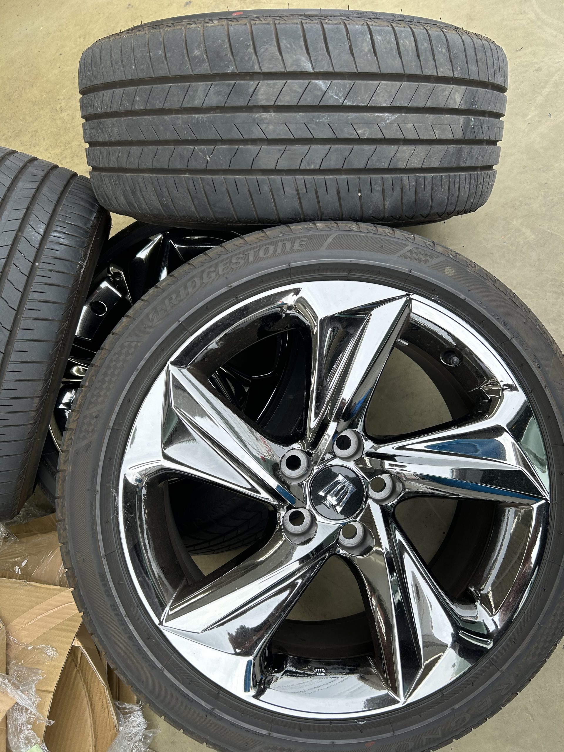 220系クラウン純正アルミホイール 高額査定とお買取りしました - 純正