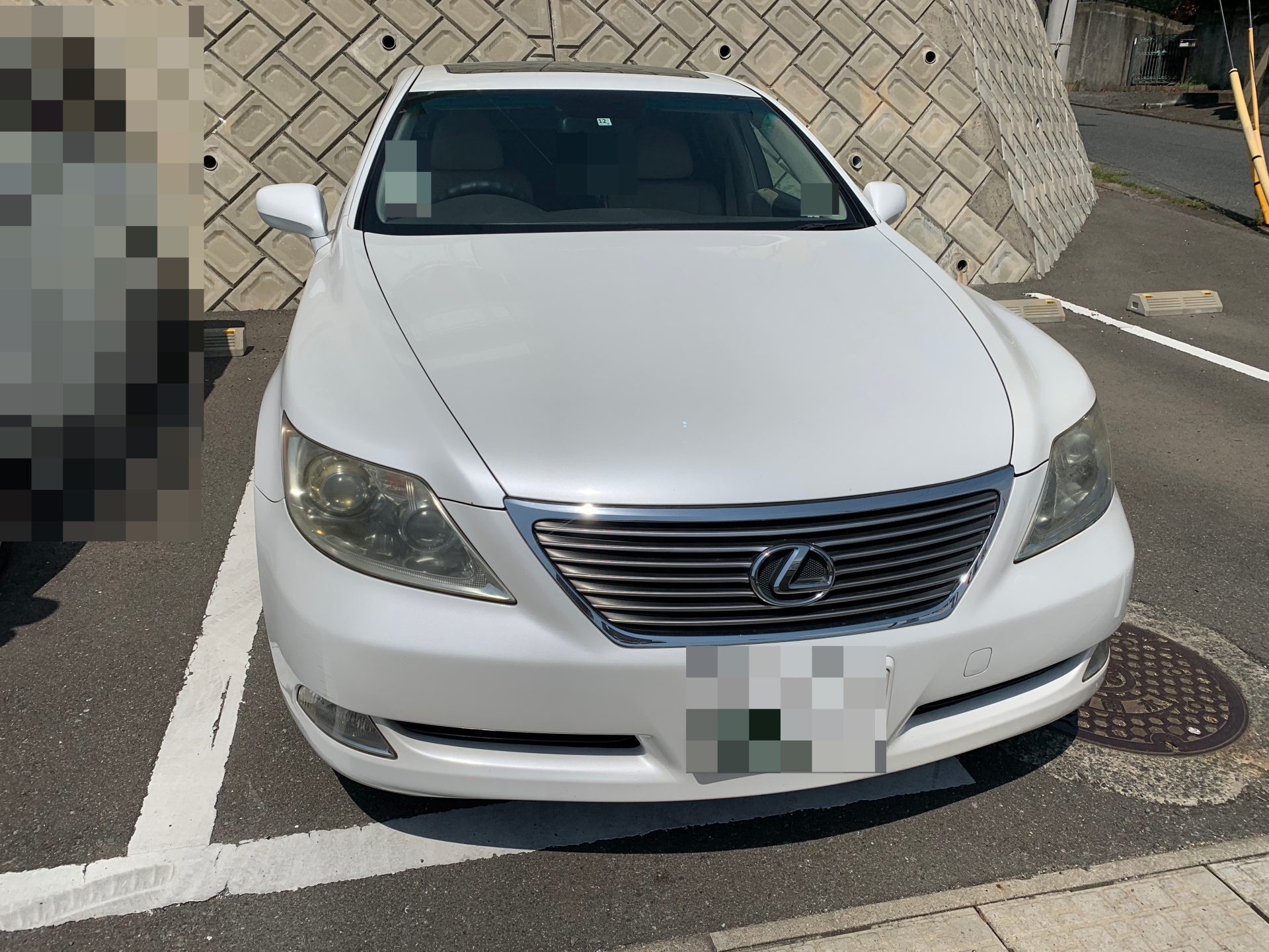 レクサス・LS460(USF40)鍵の全紛失からのスマートキー作成 | 福岡で車