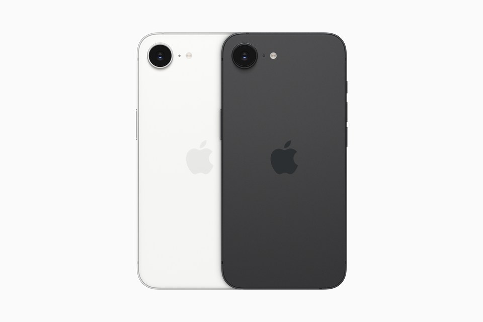 ドコモが「iPhone 16e」128GBを急遽値下げ、28日発売 - ケータイ Watch