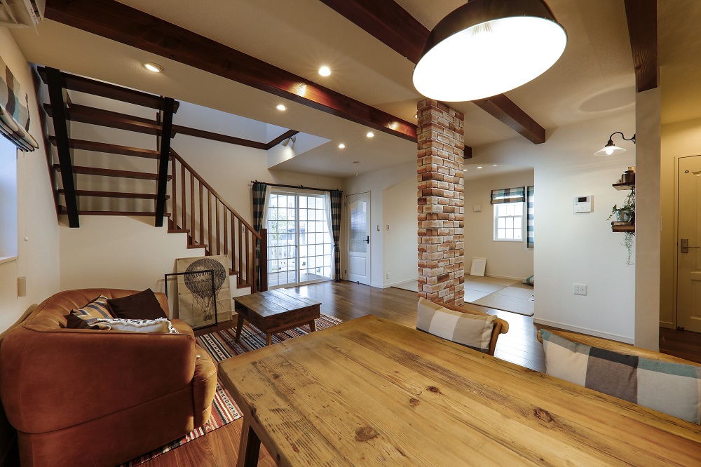 カントリーハウスのような内装にしたい！特徴や素材・家具選びのコツ