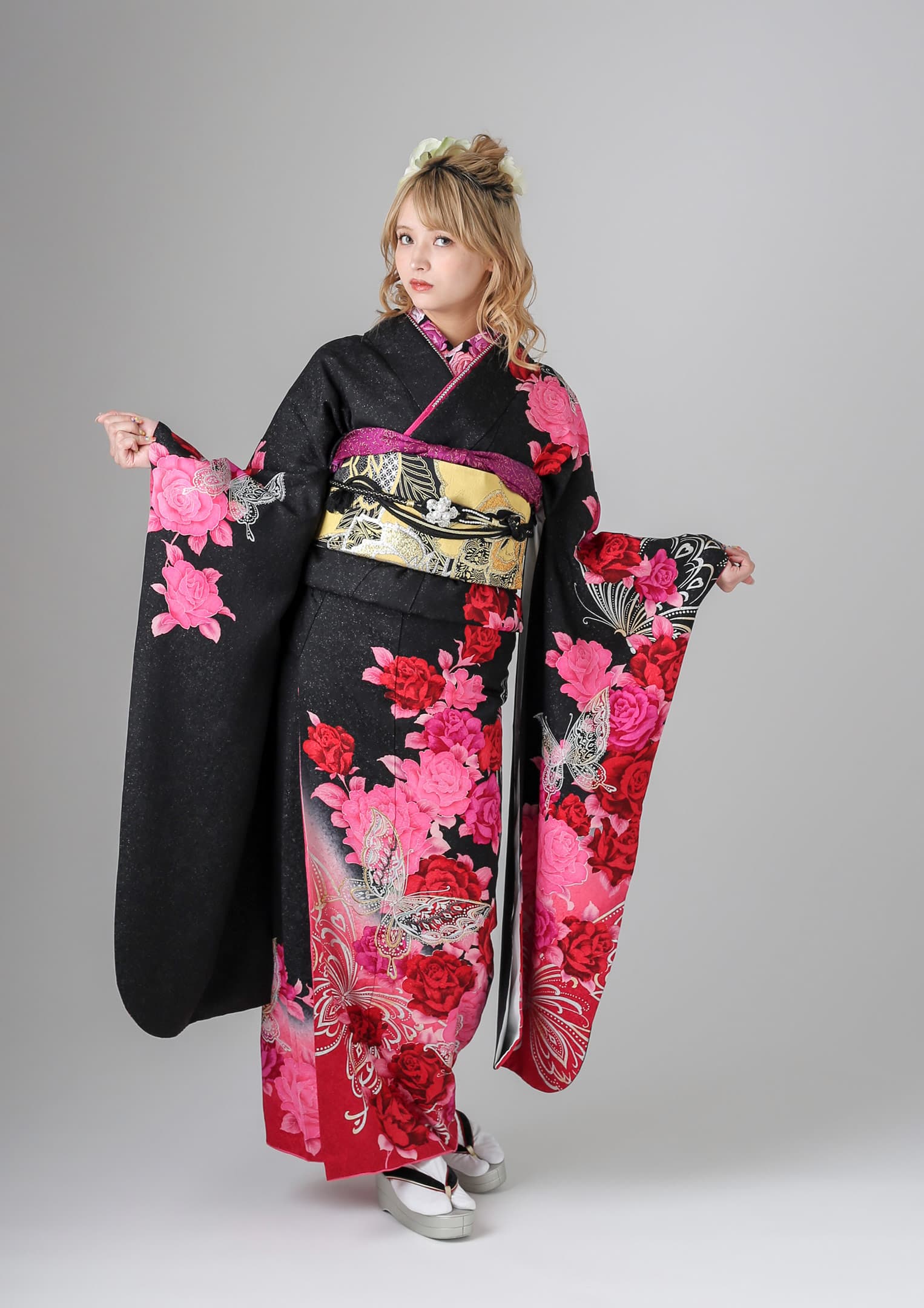 振袖ネットレンタル：ゴシック】黒×ピンク薔薇/C-057 – kimono-hearts