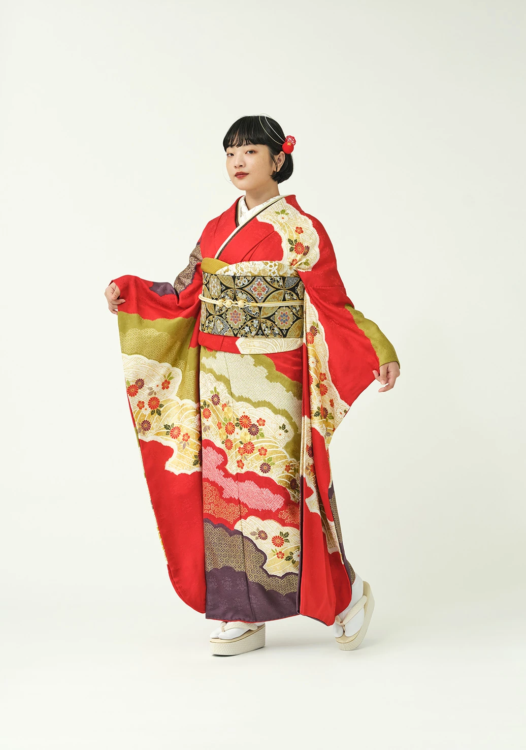 振袖／菊波雲雅／赤 | 振袖レンタル·購入や成人式の着付けは「きもの