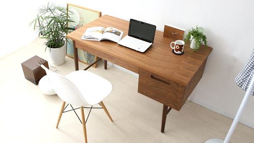 自分だけの静かな空間。ずっと大切に使いたい【木製デスク5選】 | キナリノ