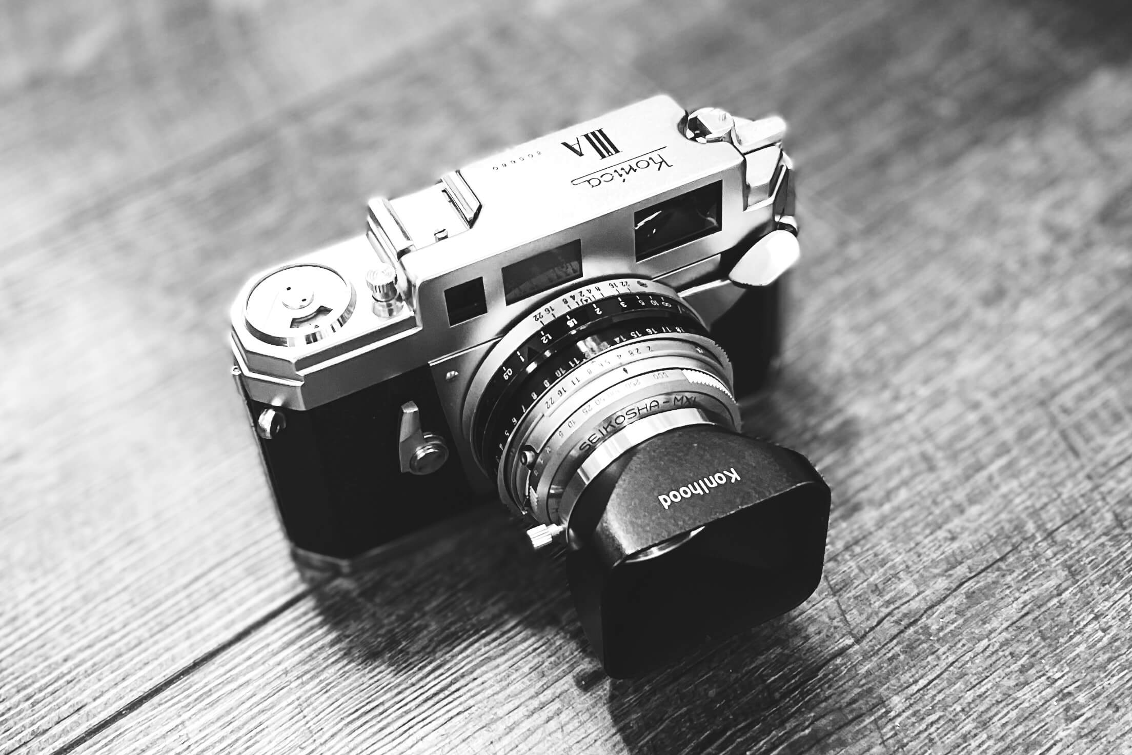 この明るく大きな「生きているファインダー」はヤバいだろ、小西六