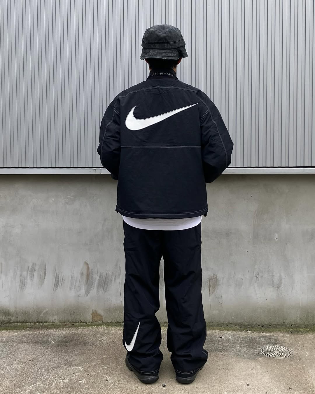 Supreme x Nike Ripstop Pullover (Black) (SS24) – Kick It NZ