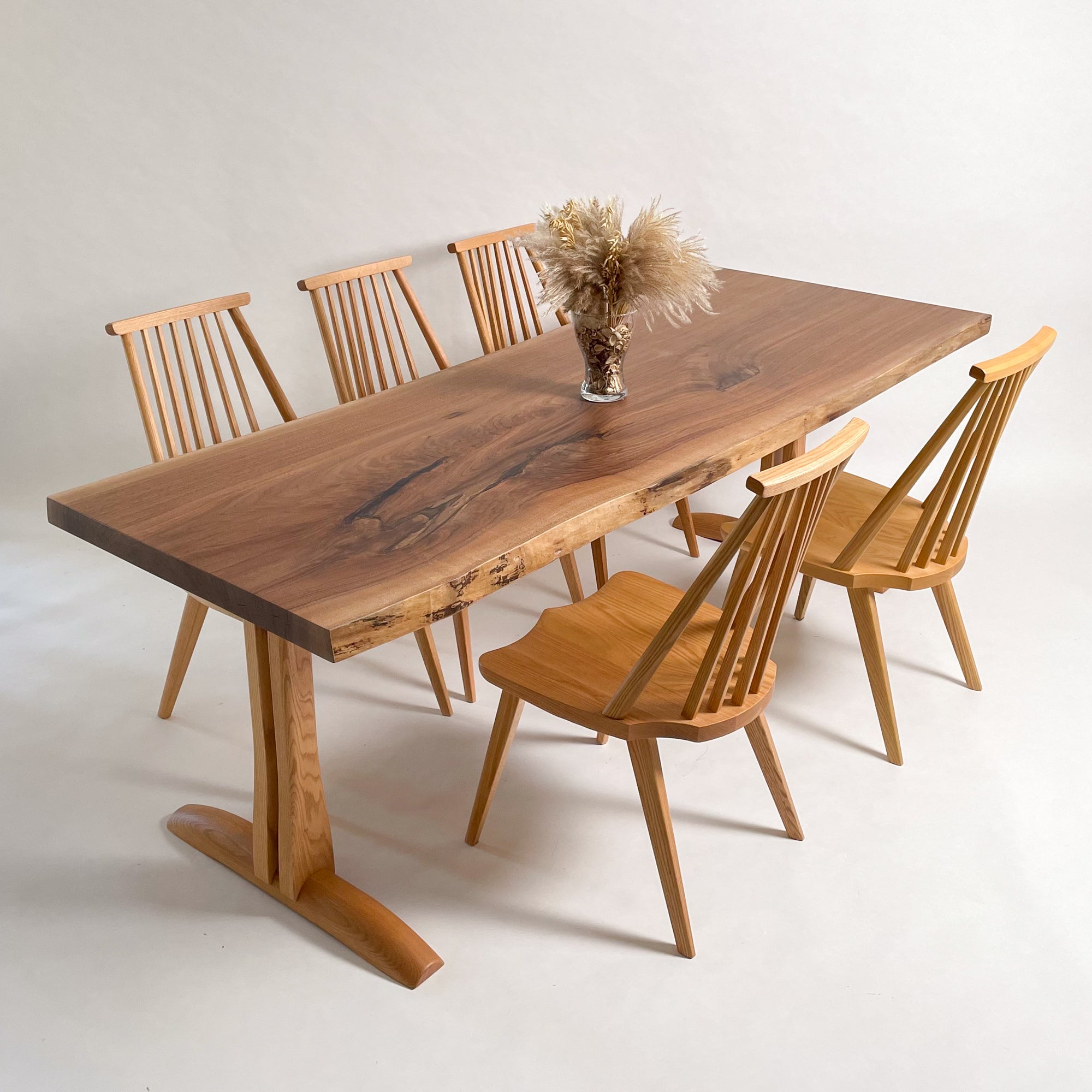 KIDOMEIMOKU ウォールナット一枚板ダイニングテーブル｜215cm(6人掛け