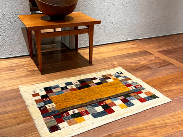 遊牧民の絨毯 】Zollanvari ゾランヴァリ ギャッベ 86×60㎝ (No.04085