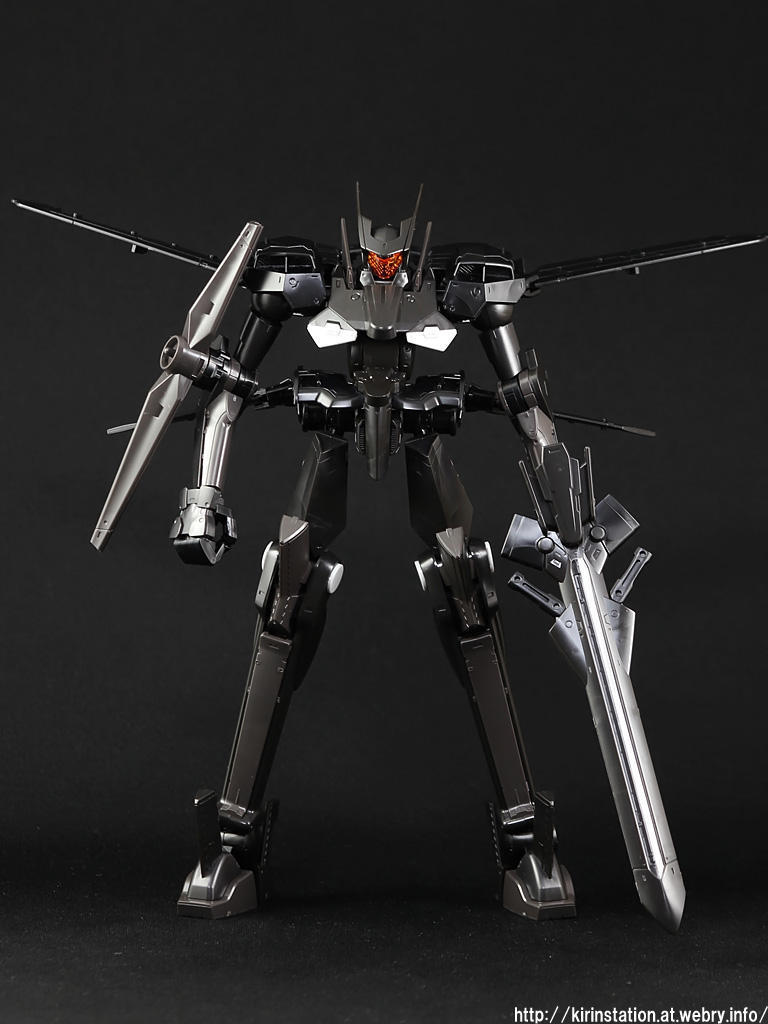 1／100 オーバーフラッグ 素組みレビュー: KirinStation