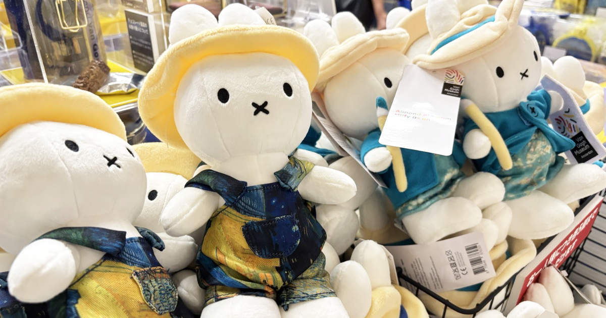 ミッフィーぬいぐるみは再入荷待ち！話題の『大ゴッホ展』限定グッズを