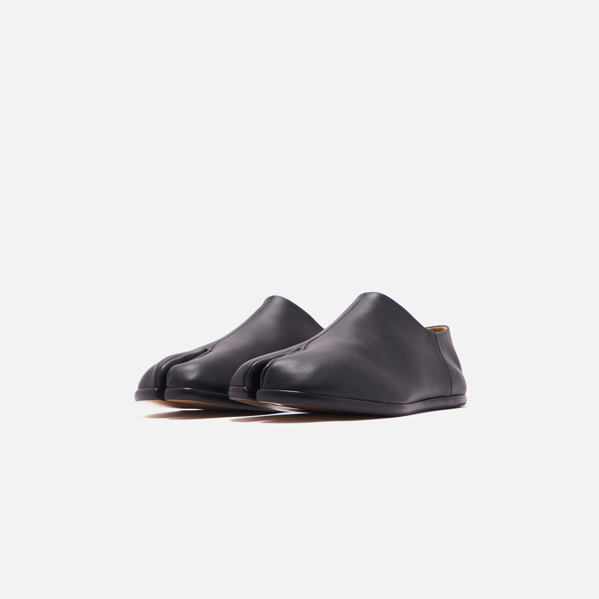 Maison Margiela Tabi Babouche - Black – Kith