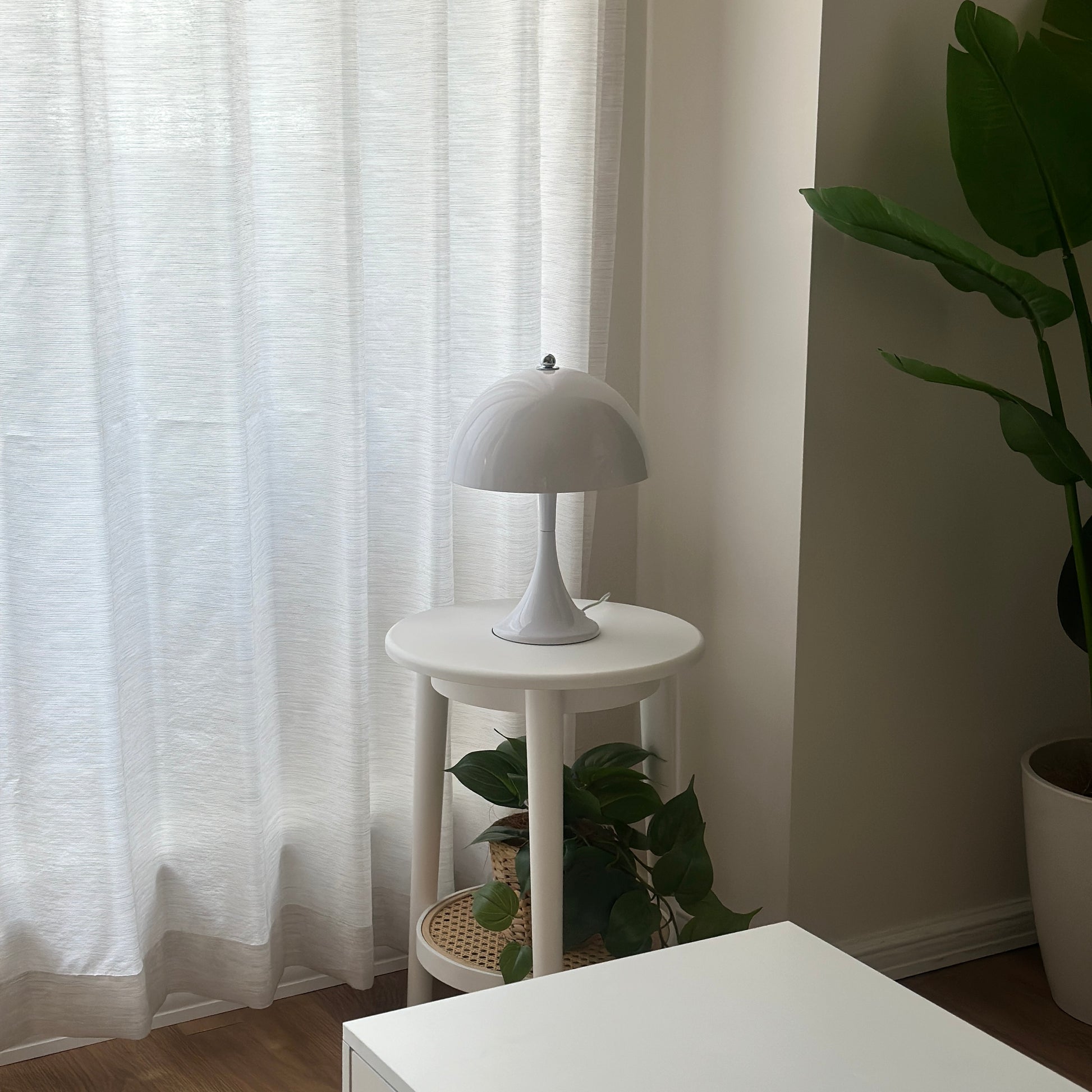 ライト｜モダンテーブルライト - territory